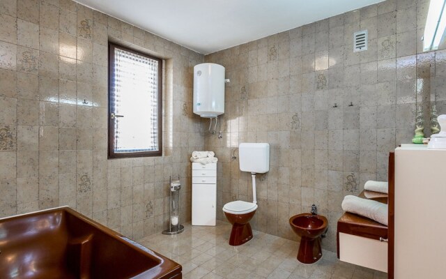 Holiday Home in Pula With Pool