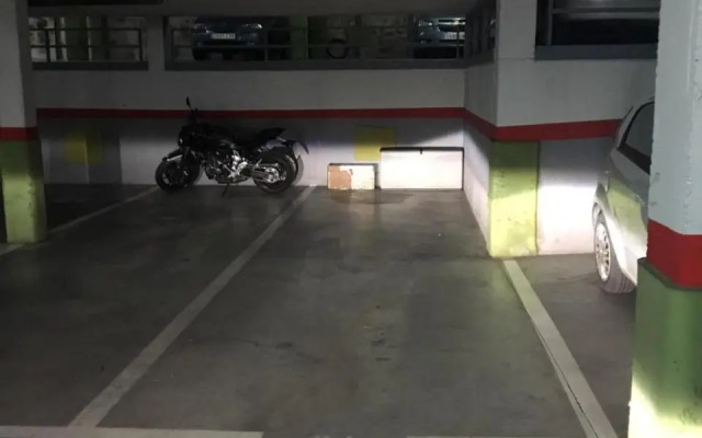 Sefarad_Parking Propio