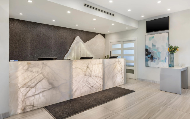 Executive Residency by Best Western Calgary City View North