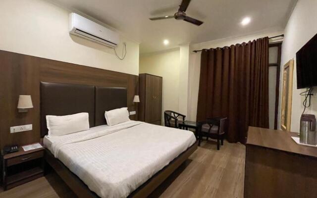 Tapasthali By Meera Hotels