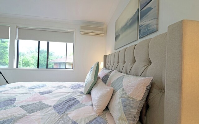 6BRM Retreat Parkside Family House Melb
