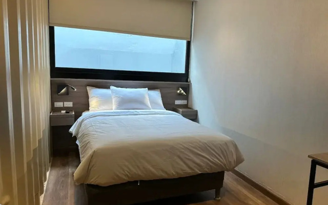 Nomada Container Hotel Panama City