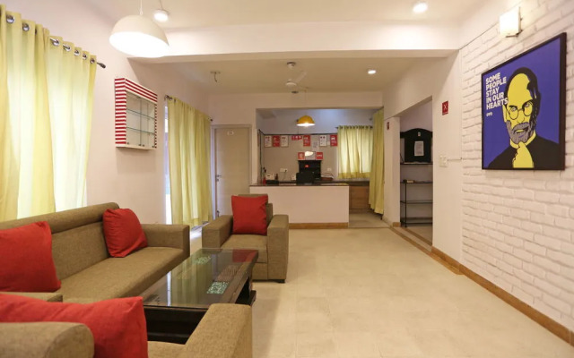 OYO Flagship Noida Golf Course