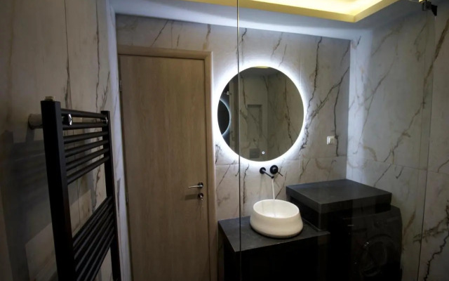 Eros - Luxurious Apartment
