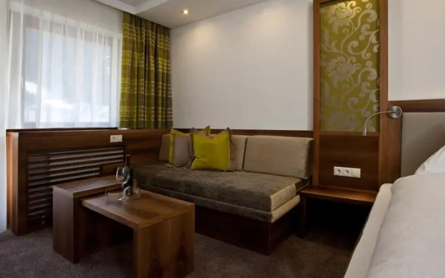 Hotel Garni Mirabell