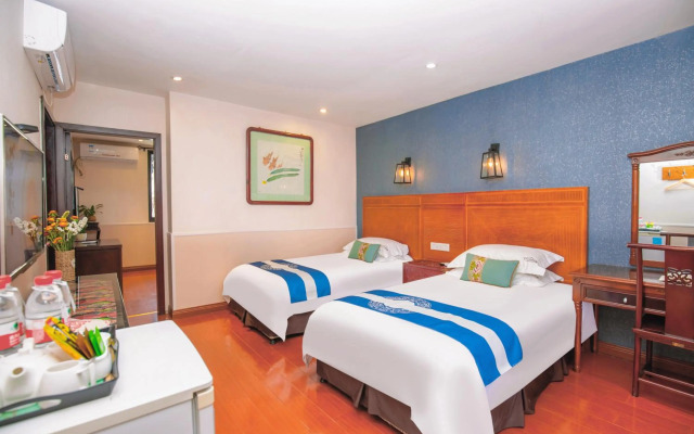 Chengdu Wenjun courtyard Hotel