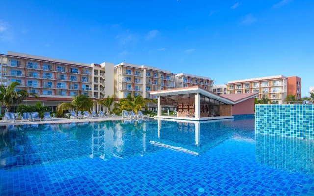 GRAND ASTON Cayo Paredón Beach Resort