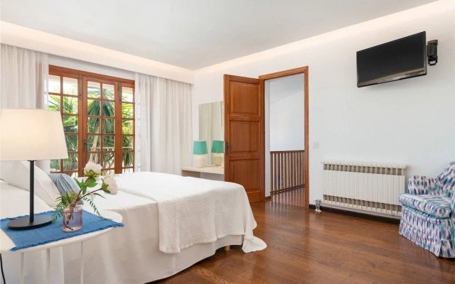 Villa Can Toni in Port de Pollen a