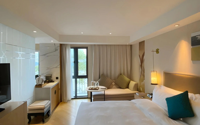 LN Hotel Five