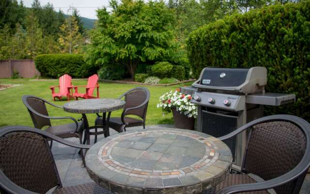 Best Western Sicamous Inn