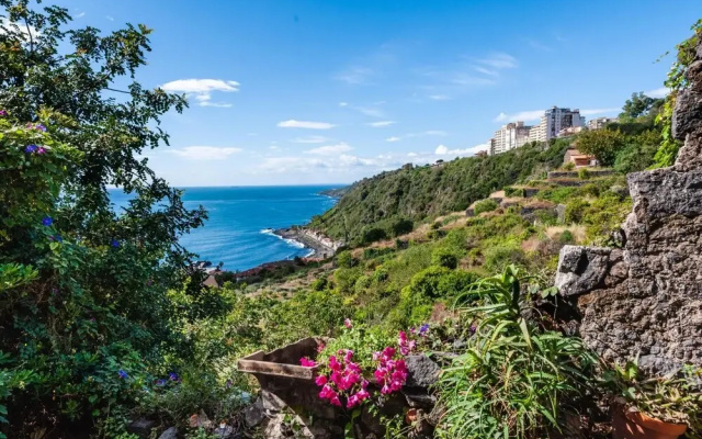 Terra e Mare Apartment by Wonderful Italy