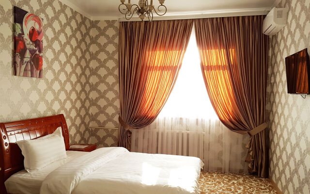 Boutique Hotel Tomiris