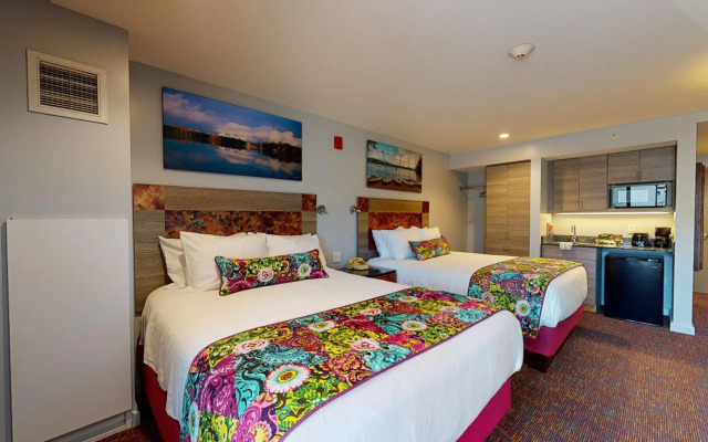 Surfside On The Lake