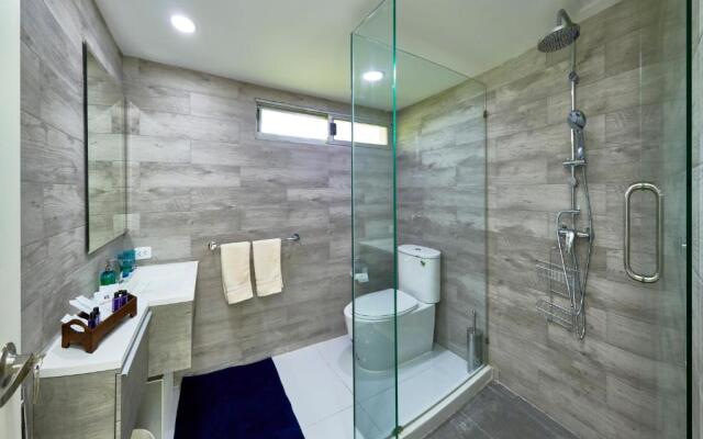 LUXURIOUS APARTMENT at VILLA NAVIN, 30's JOMTIEN BEACH