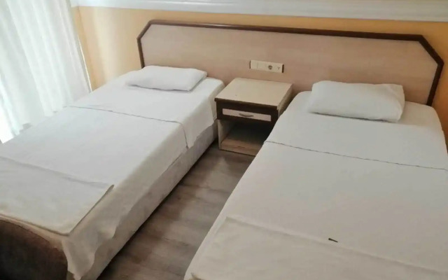 Kleopatra Saray Hotel