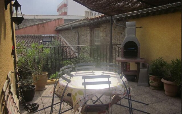 Chez Martine Côté Canal