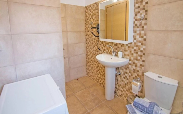 Villa Elpida at Minies