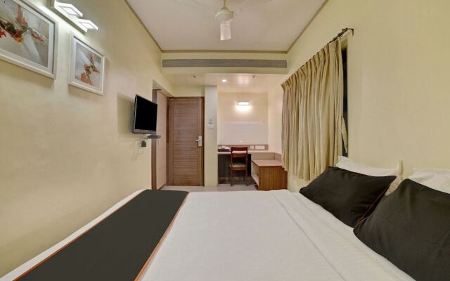 Collection O 76358 Kapil Residency Parage Chowk