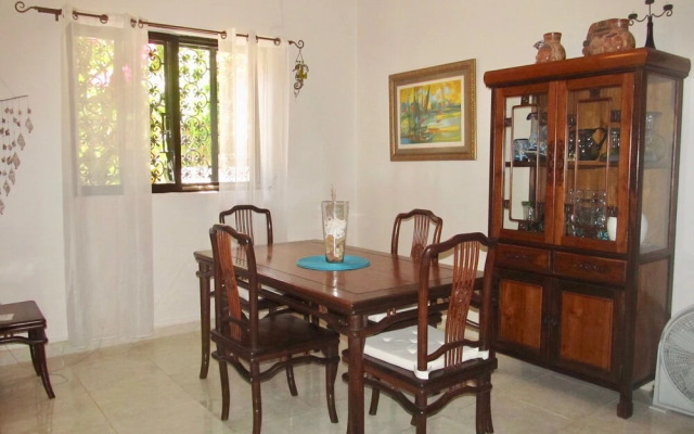 Casa Royal Palms by Playa Paradise