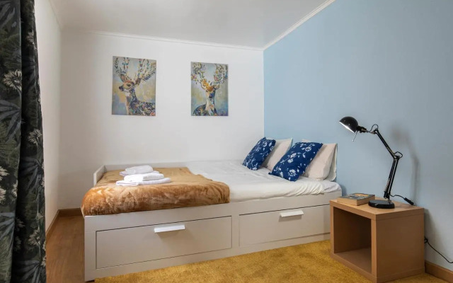 3 bedroom apt near Av. Liberdade