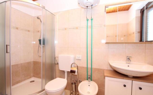 Apartment Dado