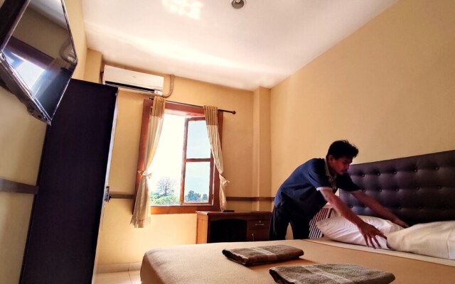 Hotel Omah Pelem Syariah - Hostel