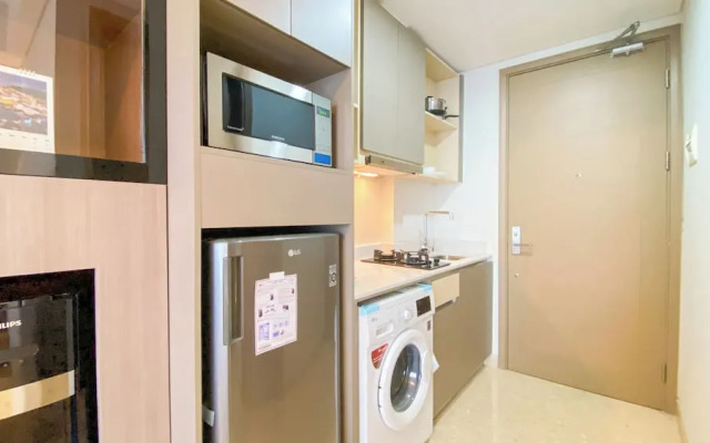 Warm And Cozy Studio Apartment At Gold Coast