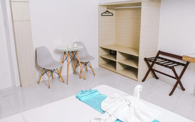 Circuit Hostel