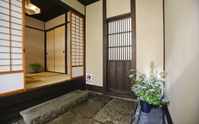 Private Residence Shijo-Karasuma