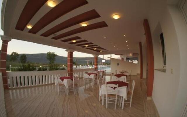 Hotel Alexandros