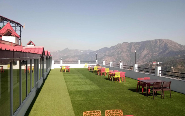 OYO 9101 Shoghi Eco Valley