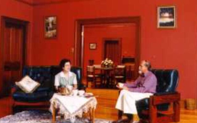 Heronswood House B & B