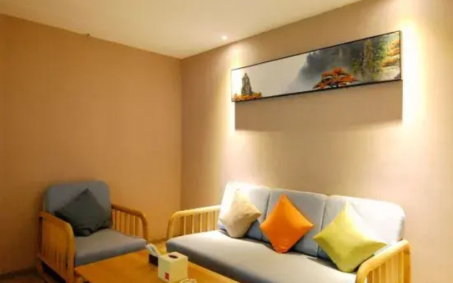 Sanyuan Hotel (Wuling Square)