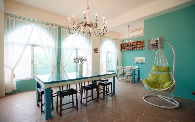 Pacific Ocean Vacation hostel