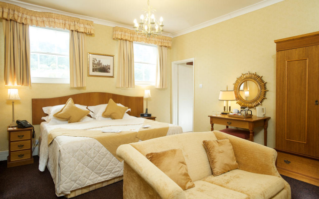 The Royal Hotel