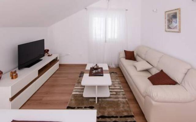 Apartments Violeta 2