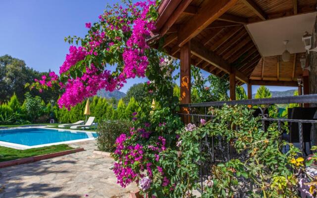Terra Kaya Villa