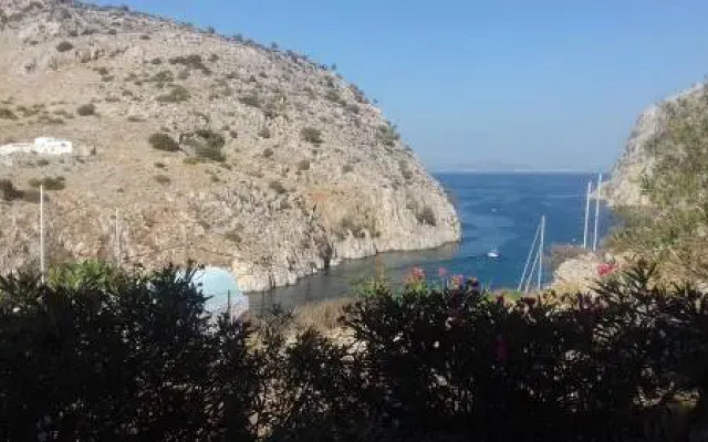 Pension Manolis