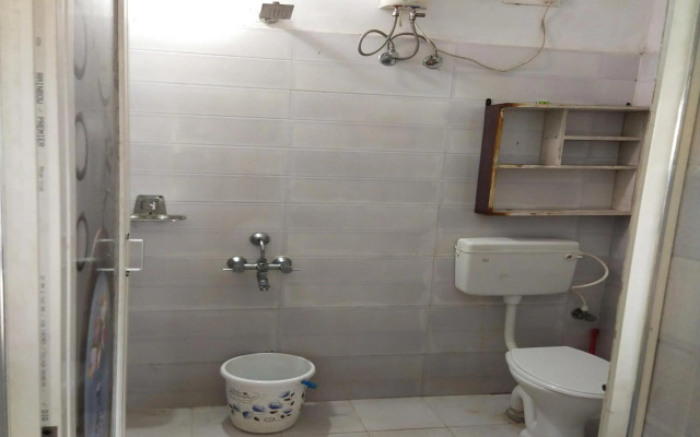 SPOT ON Senapati Inn Khandagiri