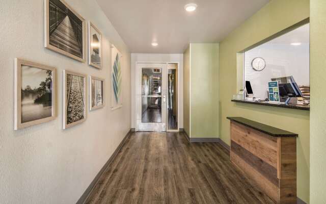 WoodSpring Suites Denton