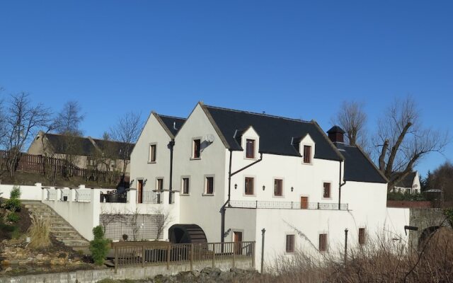 Crooksmill Bed & Breakfast