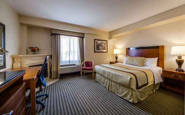Monte Carlo Inn Barrie Suites