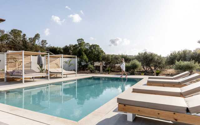 NOLA Nomadic Luxury Villas