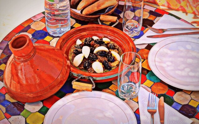 Palm Auberge