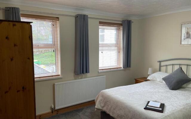 Bron Menai Guest House