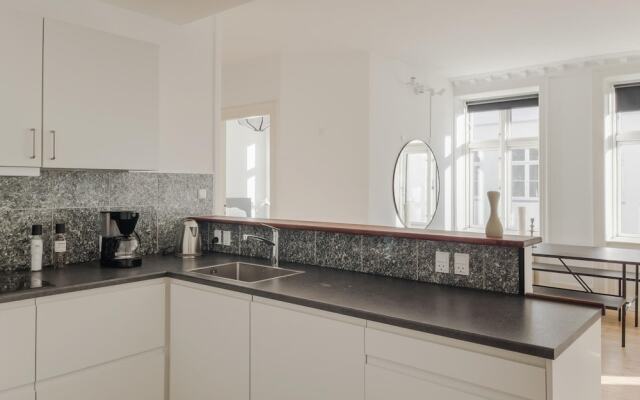 ★Charming Apt · Heart of CPH · Next Parliament★