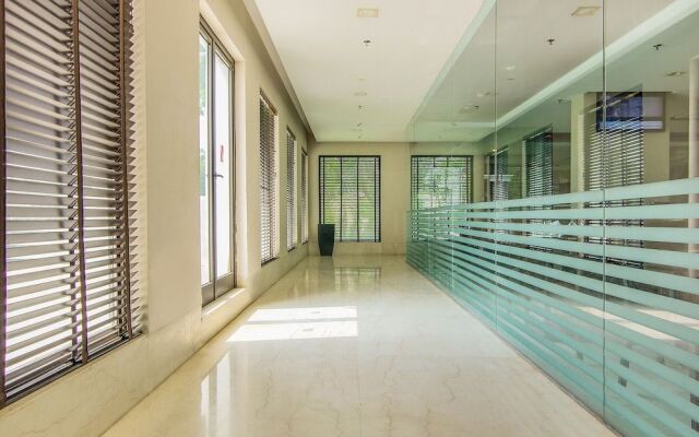 Vibe By The LaLiT Traveller
