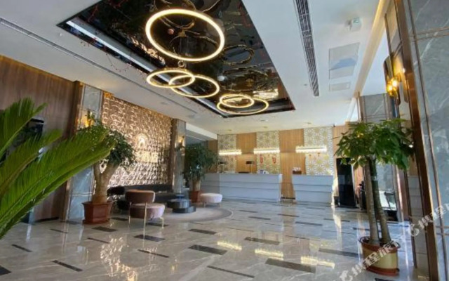 Wanlong Hotel (Hejian Reputation Building)