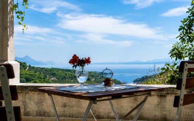 Villa Shiraz