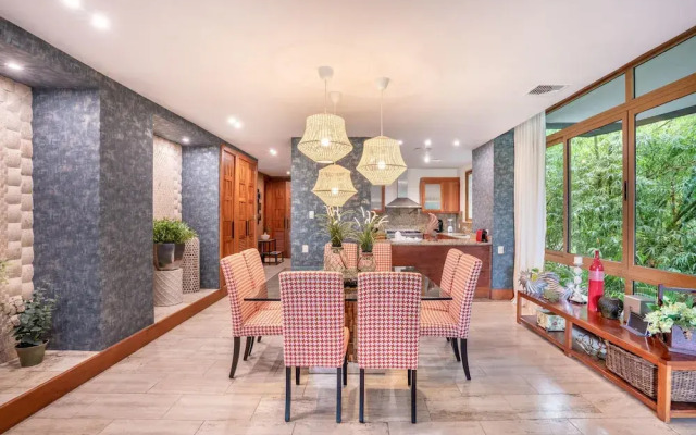 Magical 4BR Apartment w Maid bbq in Casa de Campo